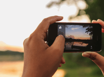 Taking social media photos on mobile